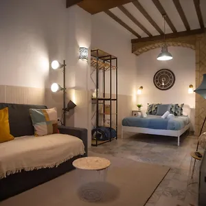 https://gades-premium-apartment.hotelsincadiz.net
