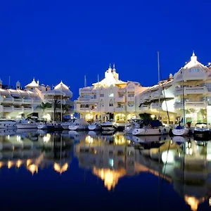 https://vive-benalmadena-estudio-benal-beach-4-314.1costadelsol.com
